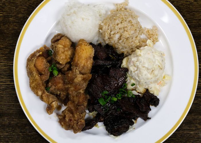 The Alley Mix Plate with Tasty Chicken and Boneless Kalbi